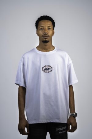 basic white tshirt